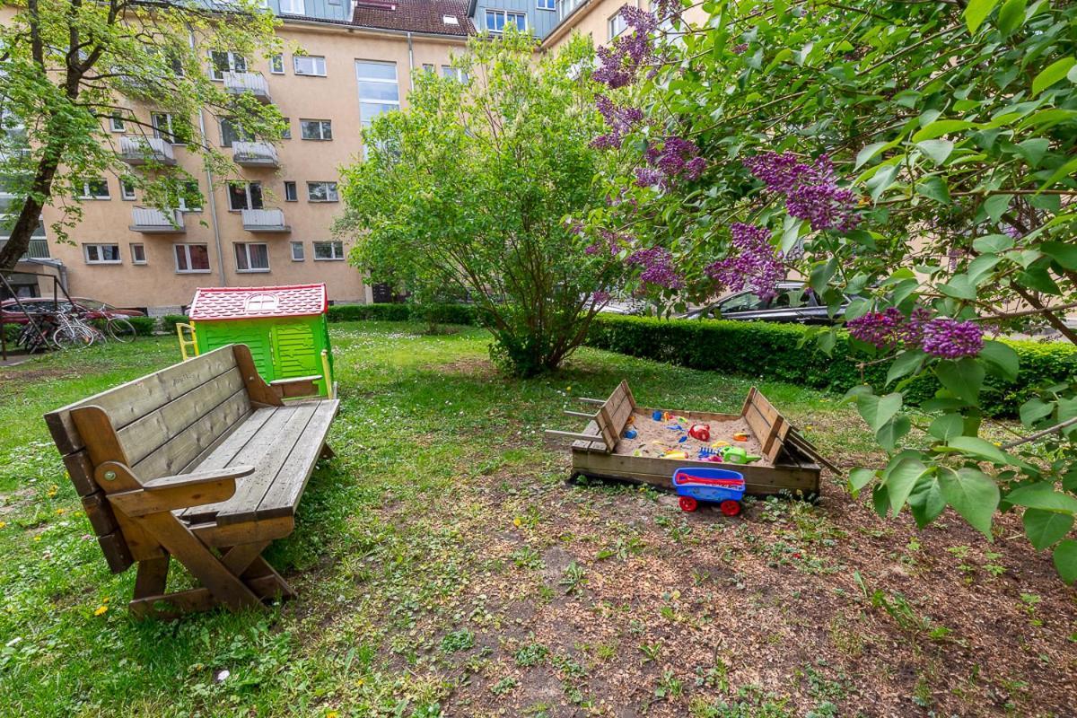 Bokiko Home Tallinn Exteriör bild